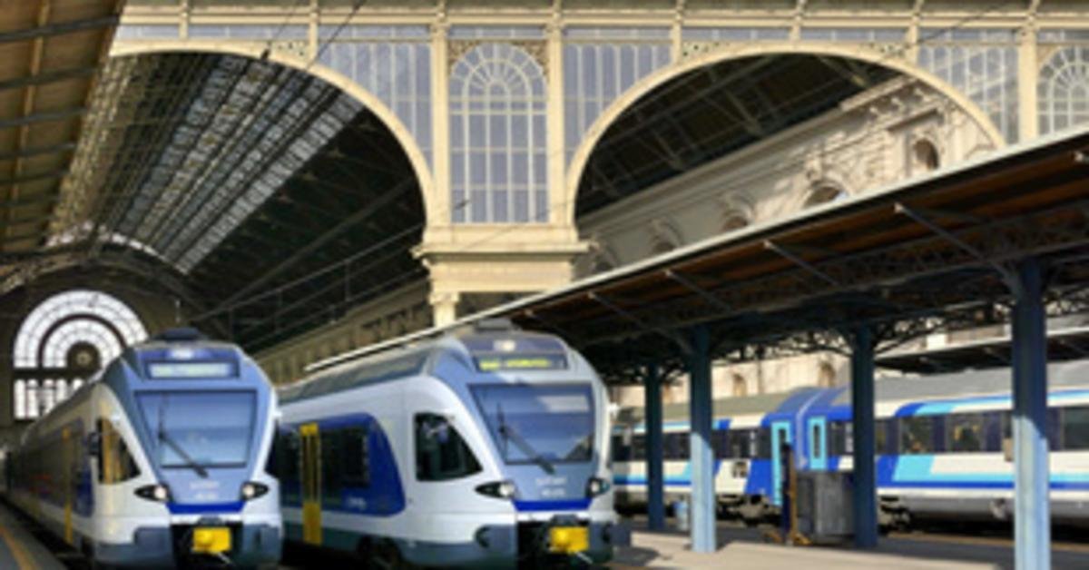 Késések és túlfutások az InterCity vonatoknál a Keletin