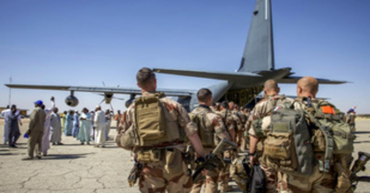 Franciaország kivonul az afrikai Száhel-övezetből