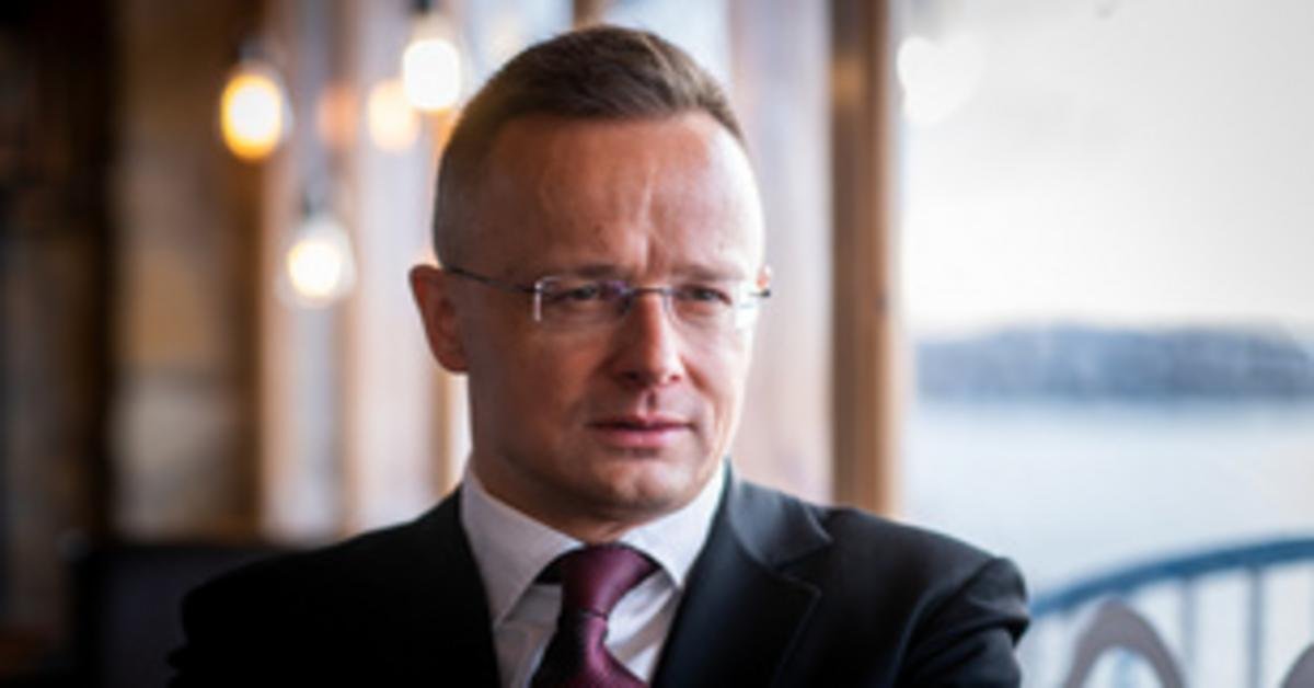 Szijjártó Péter bejelentette új gyár építését Magyarországon