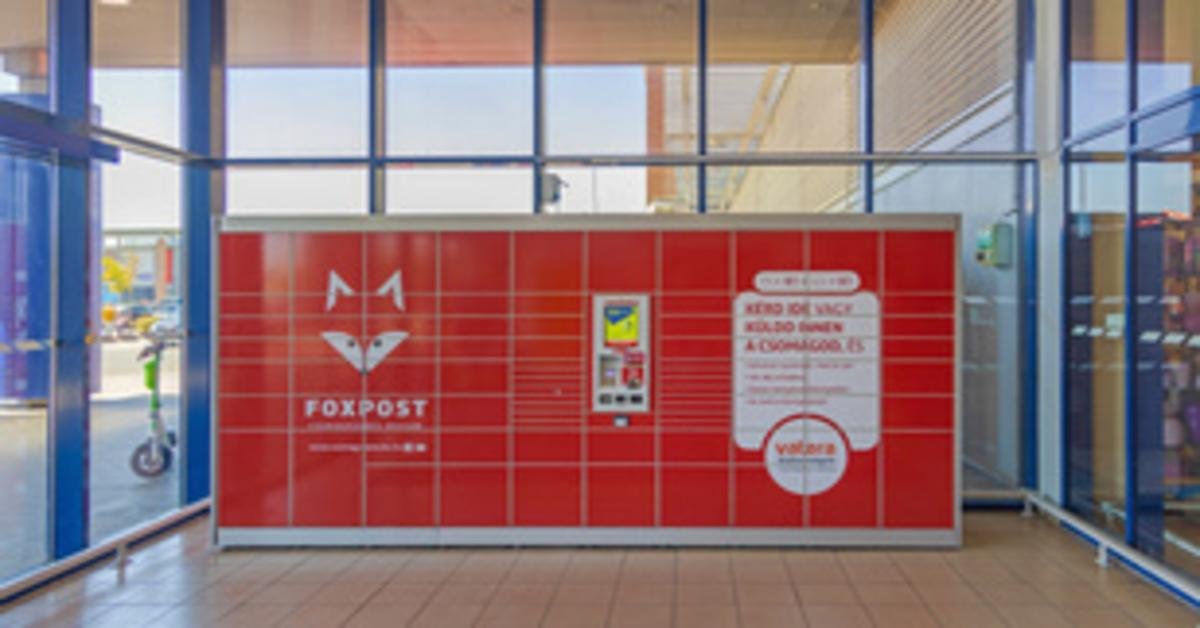 Csomagküldés egyszerűen: a Foxpost és Packeta újítása