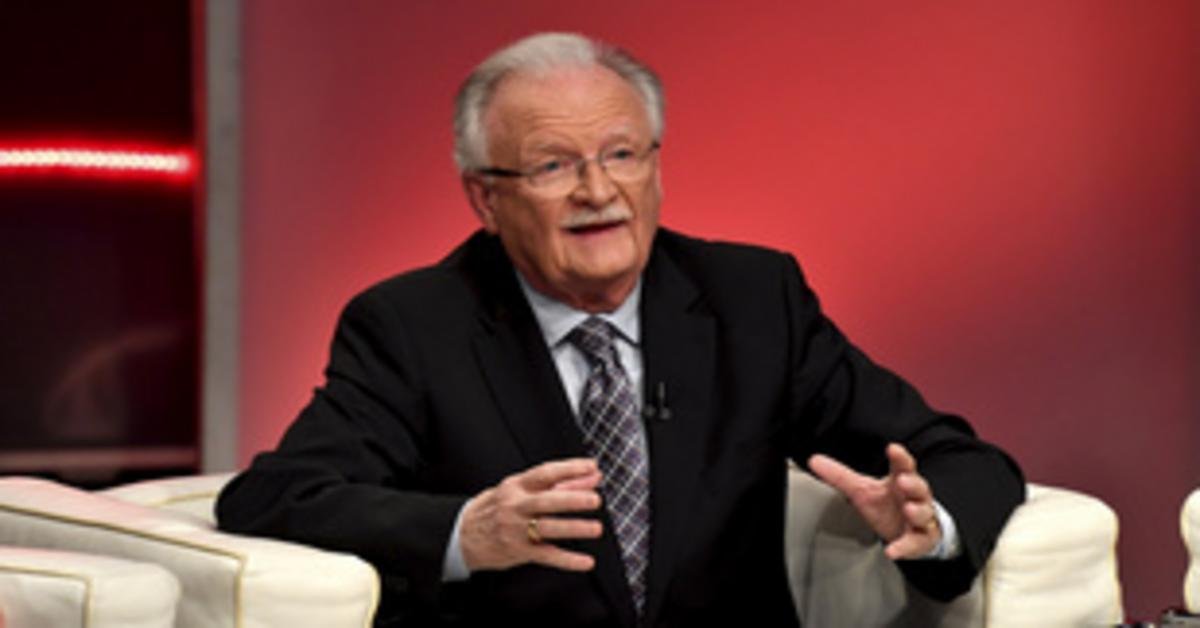 Balázs Péter állapota miatt szünetel színházi munkája