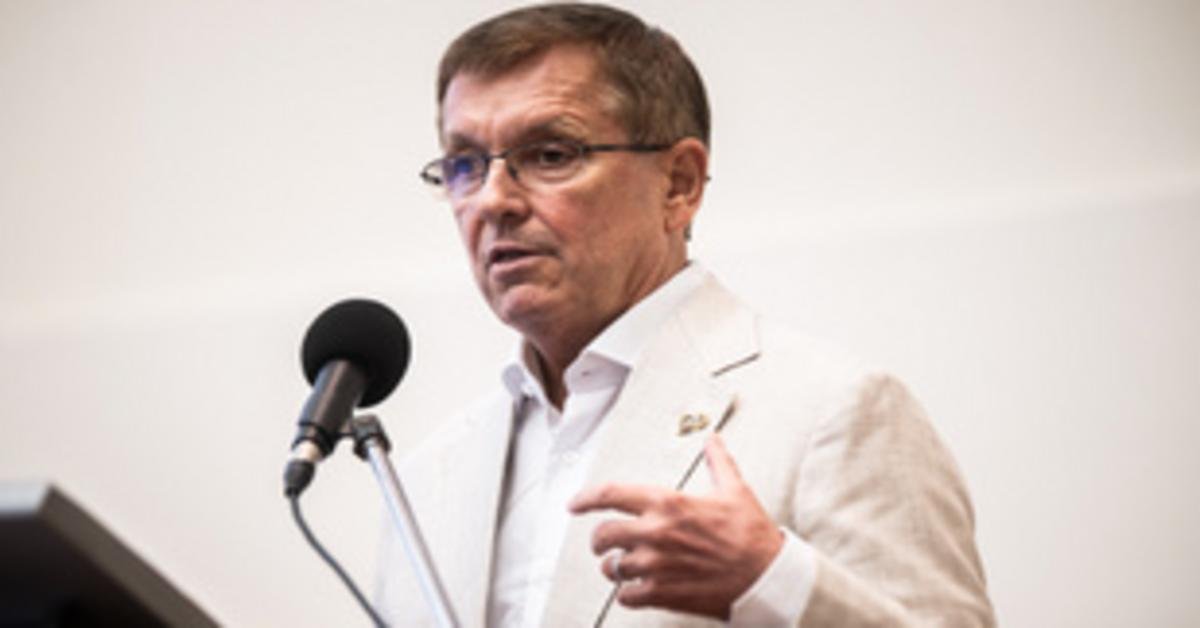 Matolcsy György és az MNB alapítványok költségvetési vitája