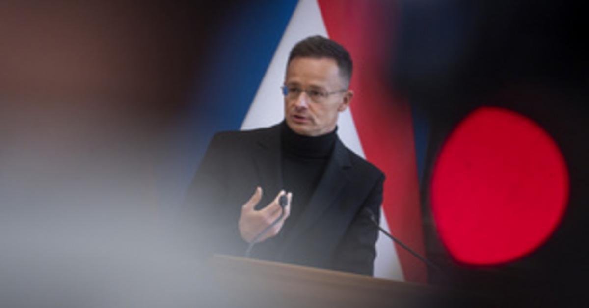 Szijjártó Péter béketárgyalásokat sürget az EU és Ukrajna között