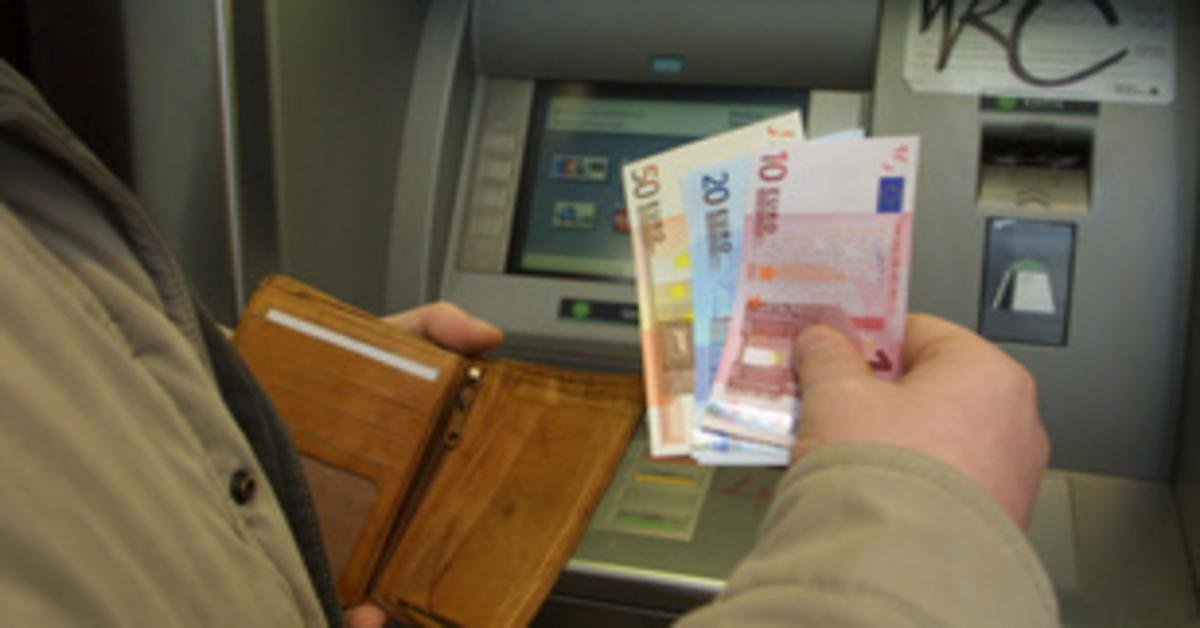 Írország és Litvánia az eurocsoport új tagjai között