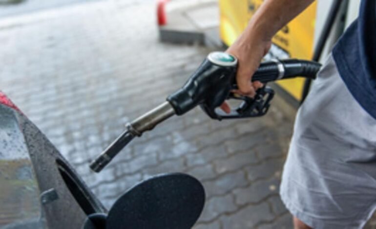 Csökken az üzemanyagok ára április közepén