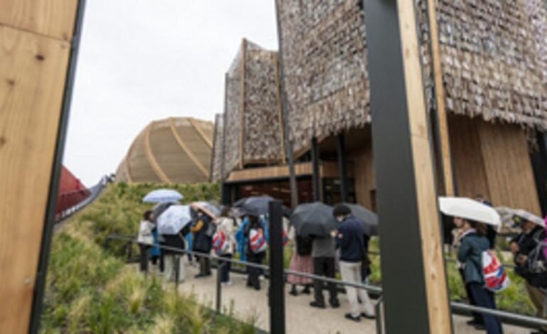 Nagy Márton megnyitotta az oszakai világkiállítást