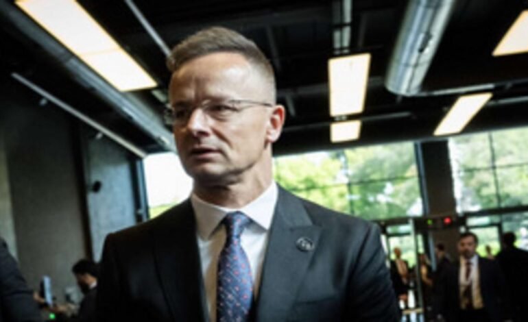 Szijjártó Péter az anatóliai fórumon tárgyalt Trump politikájáról