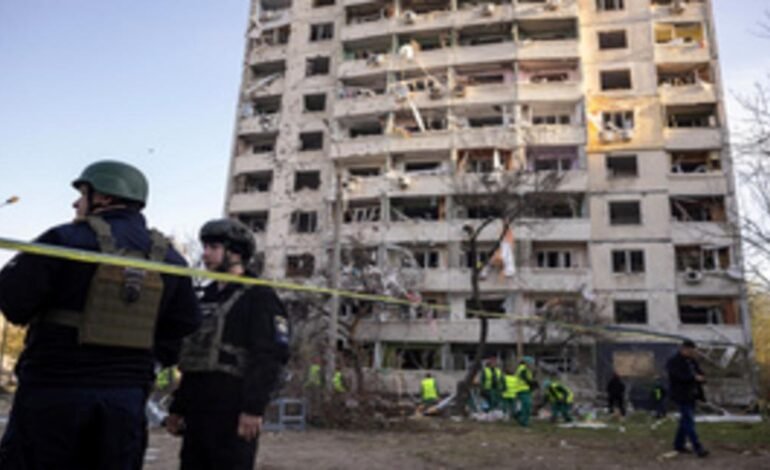 Zelenszkij és Putyin újra tárgyalóasztalhoz ülnek