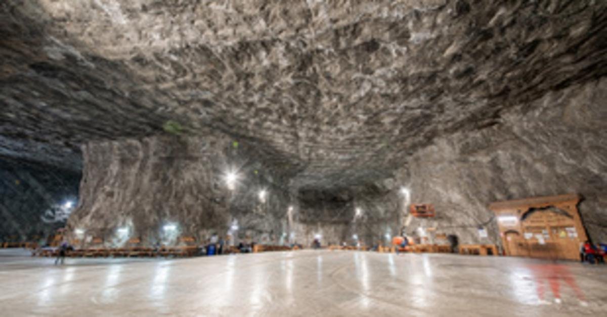 Vízszivárgás miatt bezárják a parajdi sóbányát Romániában