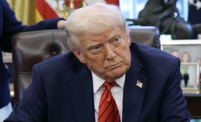 Donald Trump és csapata visszatérne a Fehér Házba