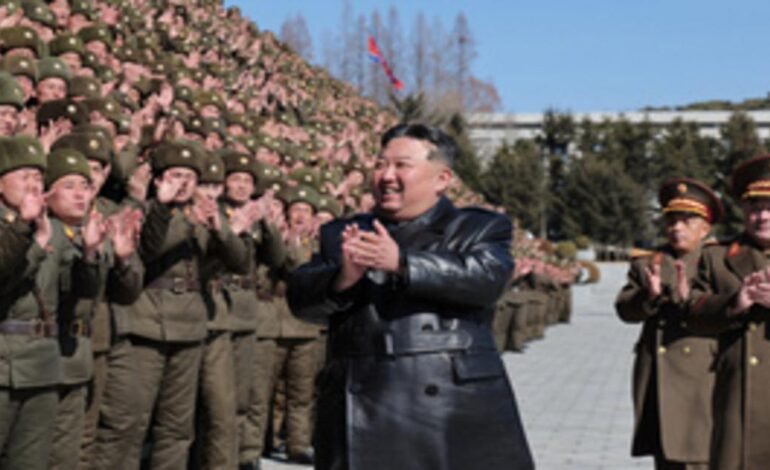 Észak-koreai hadihajóbaleset Phenjan közelében 2025-ben