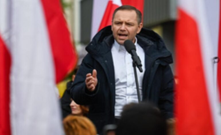 Donald Tusk és Karol Nawrocki versenye az elnöki posztért