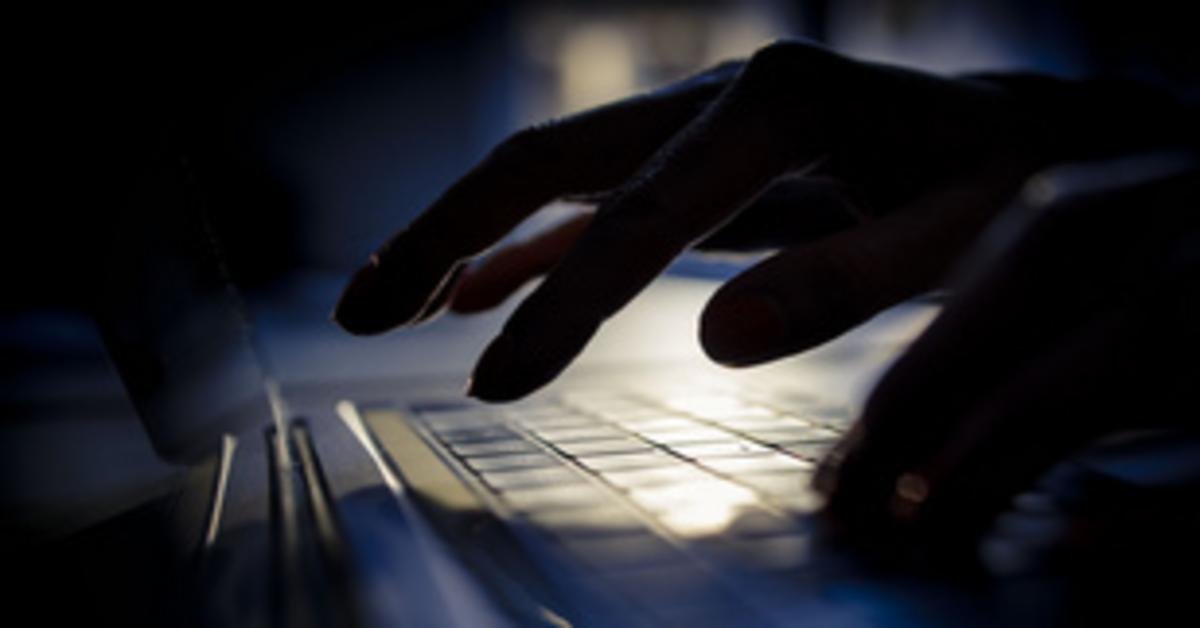 Adatszivárgás az Egyesült Királyságban: ügyfelek veszélyben