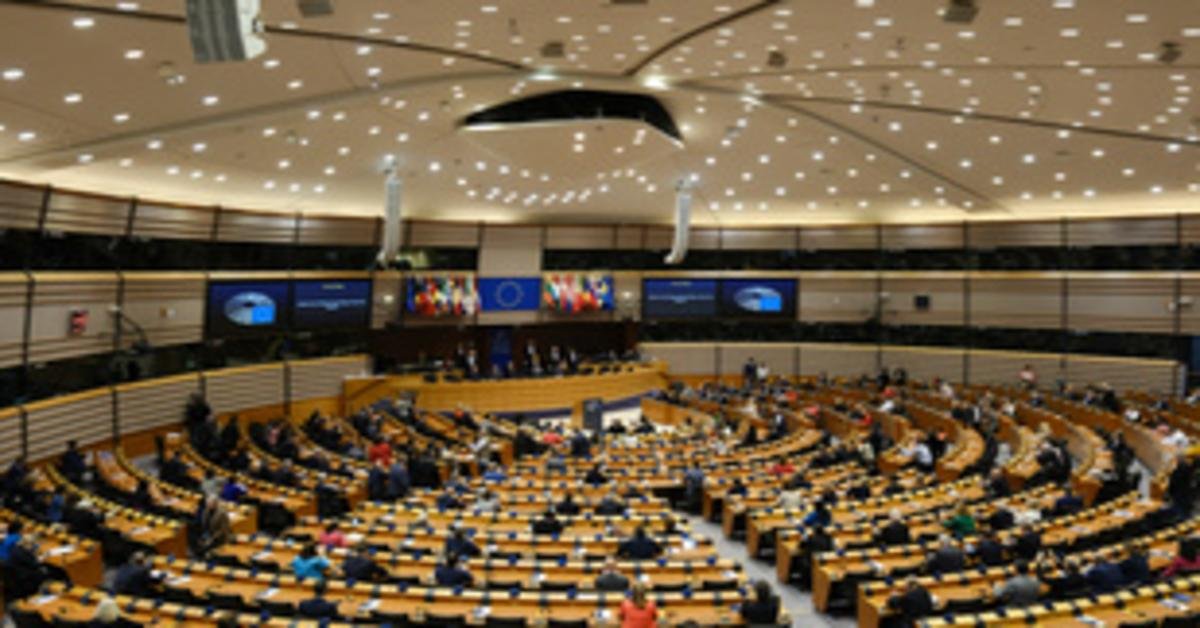 Brüsszel túlköltekezés miatt eljárást indít Magyarország ellen