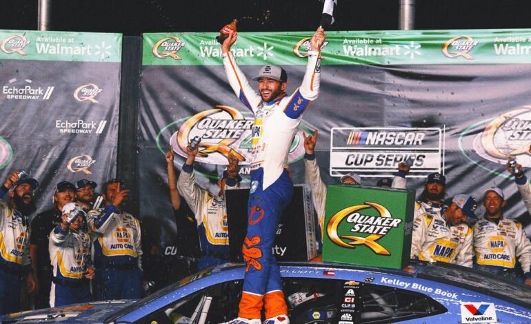 Chase Elliott győzött az Atlanta Quaker State 400 versenyen