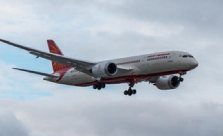 Air India járat visszafordult műszaki hiba miatt