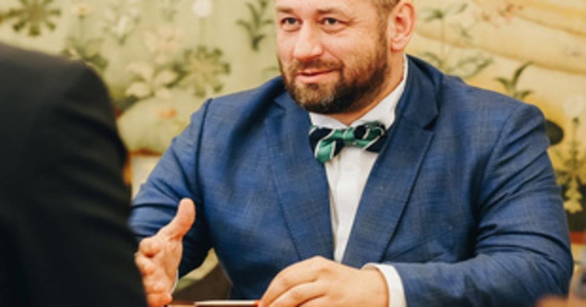 Sándor Fegyir elnézést kért Magyarországtól a háború miatt