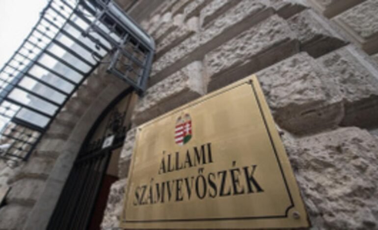Állami Számvevőszék bírságok fenyegetésében a magyar pártok