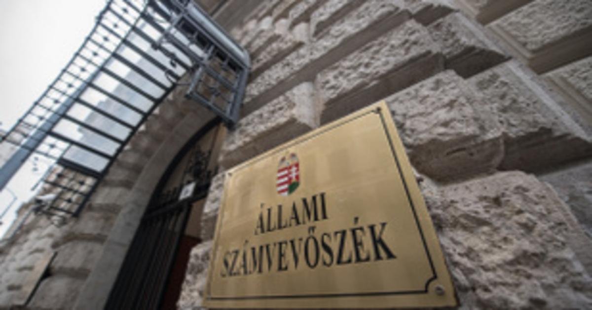Állami Számvevőszék bírságok fenyegetésében a magyar pártok