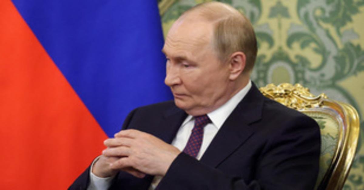 Putyin szerint Oroszország képes cunamit okozni tengeralattjárókkal