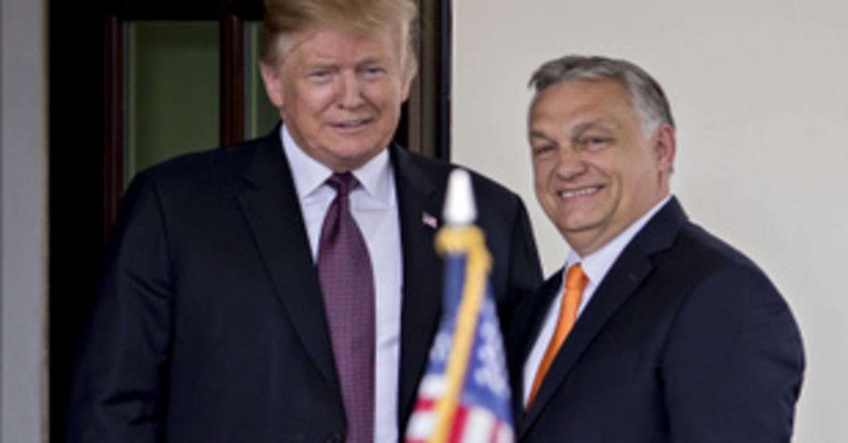 Orbán Viktor látogatása a Fehér Házban Trumppal találkozott