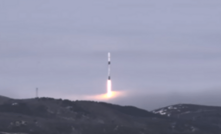 Újabb amerikai kémműholdat indított útjára a SpaceX rakéta