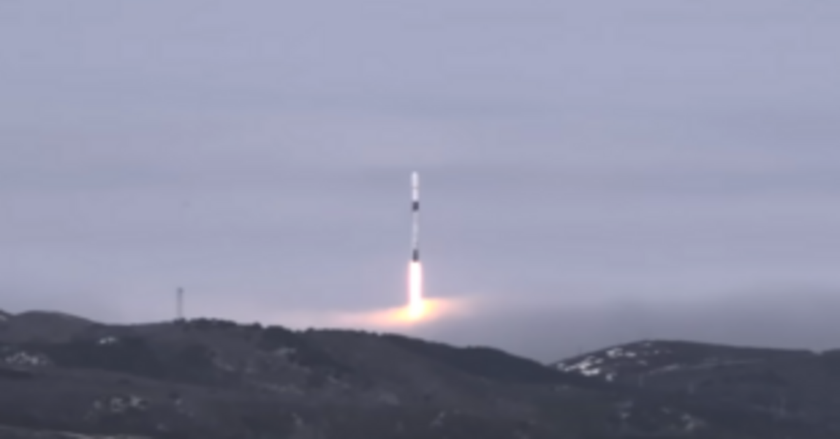 Újabb amerikai kémműholdat indított útjára a SpaceX rakéta