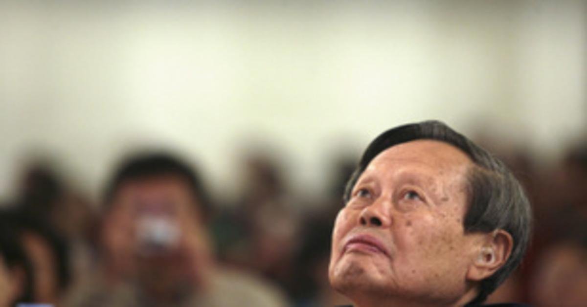 Elhunyt Jang Csing-ning, a Nobel-díjas fizikus professzor