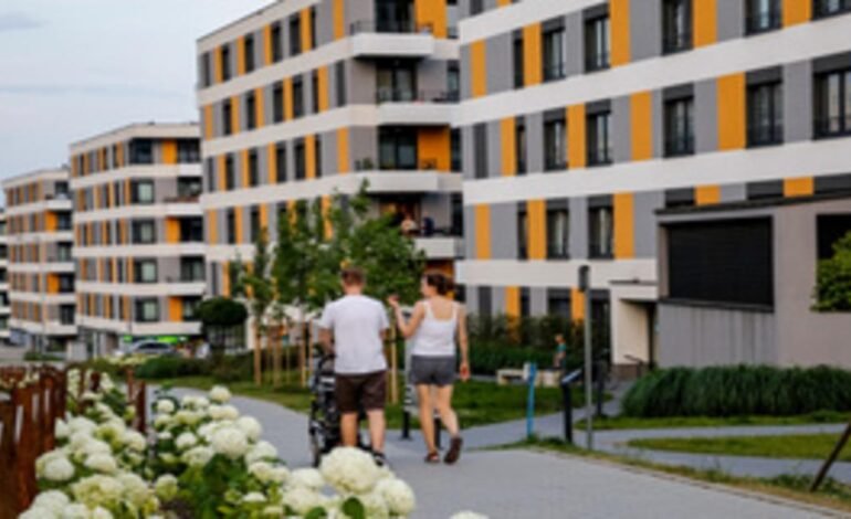 Lakásvásárlás: csökkenő árak és új hitellehetőségek az ingatlanpiacon